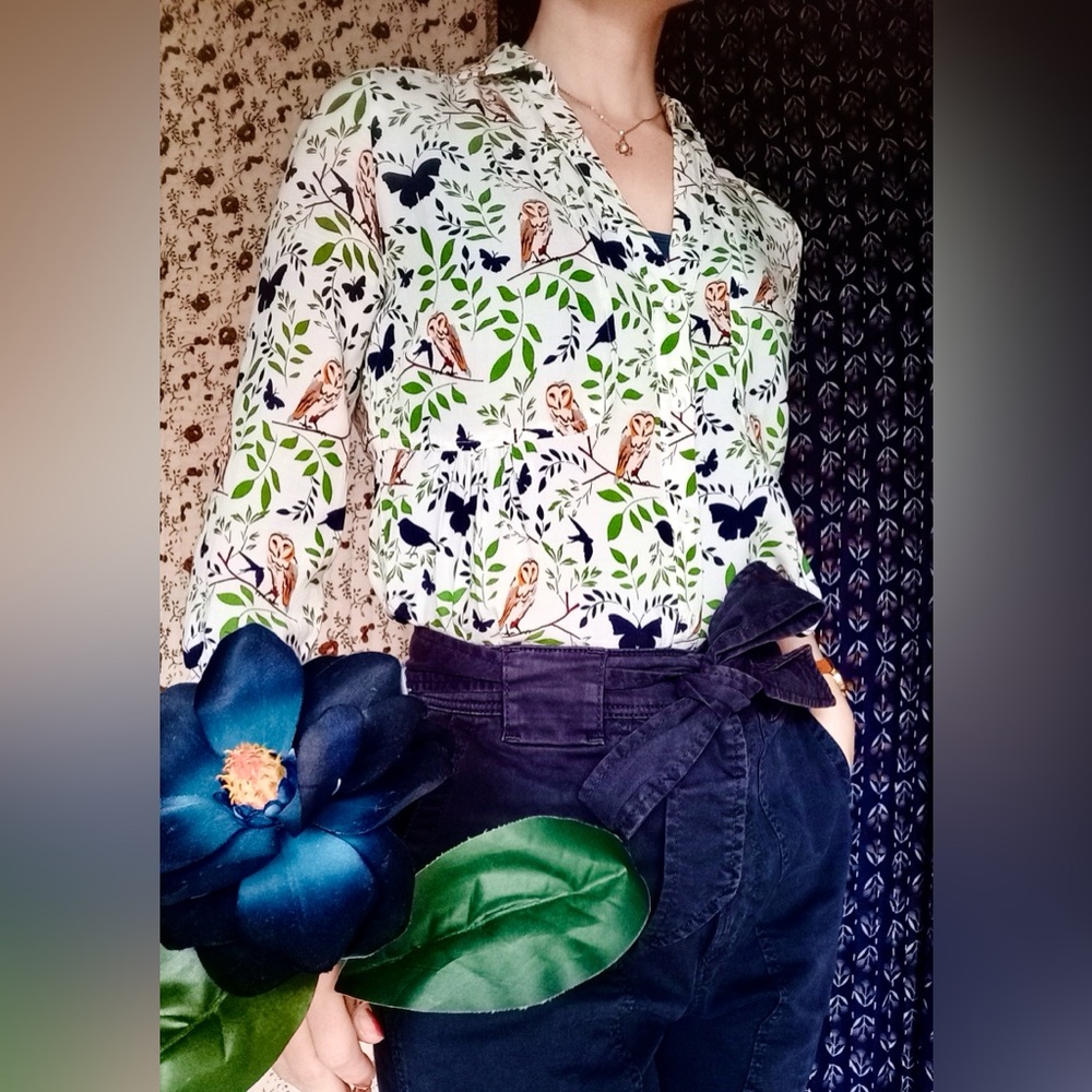 Anthro ❉ Maeve Woodland Walk Owl Butterfly Button Down Shirt Size 00 Petite